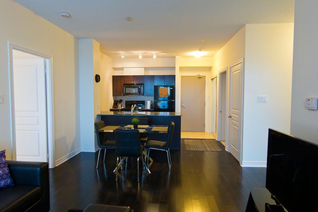 Maplewood Furnished Suites Mississauga Eksteriør bilde